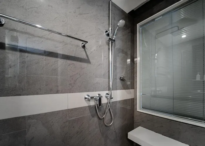 Apartment 5 Star Luxurious 1bd King Bed Thong Lor *